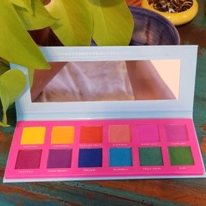 Ace Beaute slice of paradise palette.